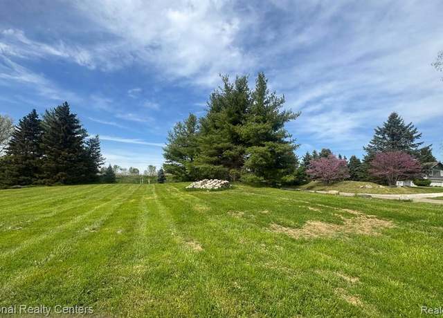 Property at 0000 pinewood, Milford, MI 48381