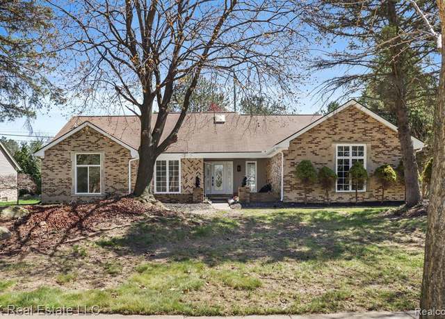 Property at 1047 FALCON Dr, Troy, MI 48098 2018, 4 beds, 3 baths