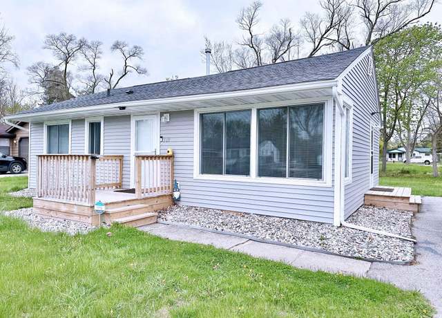 Property at 329 S 28th St, Saginaw, MI 48601, 2 beds, 1 bath