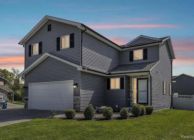 Property at 6576 SKYLAR Ln, Waterford, MI 48327 3532, 3 beds, 3.5 baths