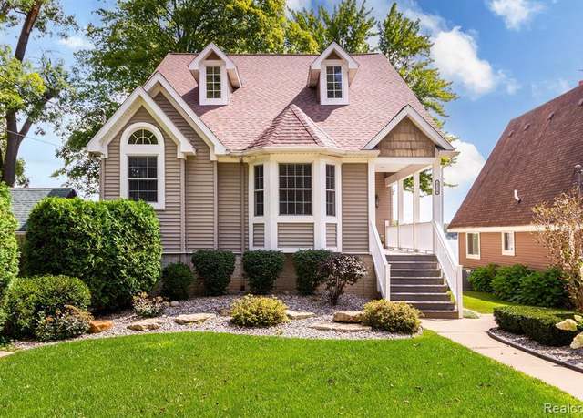 Property at 8216 LEONARD Dr, Holly, MI 48442 9136, 3 beds, 2.5 baths