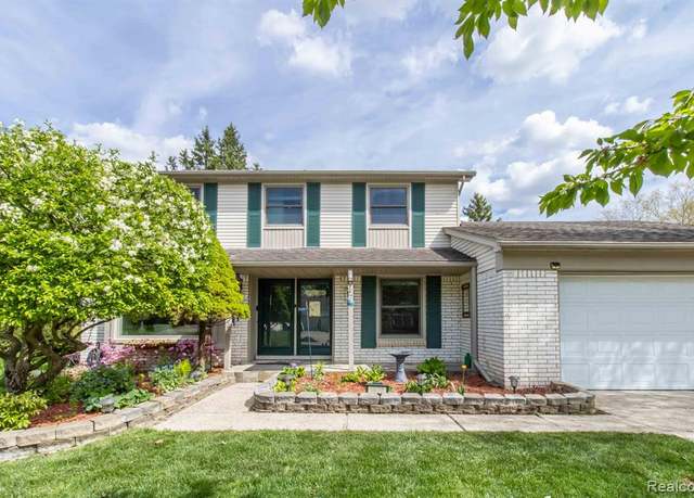 Property at 1830 FLEMINGTON Dr, Troy, MI 48098 2559, 5 beds, 3.5 baths