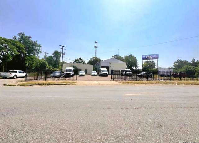 Property at 15306 Rosa Parks Blvd, Detroit, MI 48238 1503