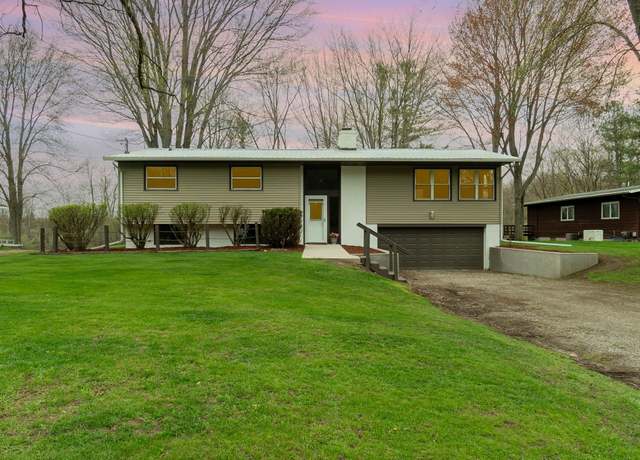 Property at 1983 Penrod Rd, Midland, MI 48640, 3 beds, 2 baths