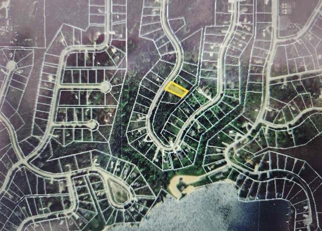 Property at 20 Huntington Cir, Gladwin, MI 48624