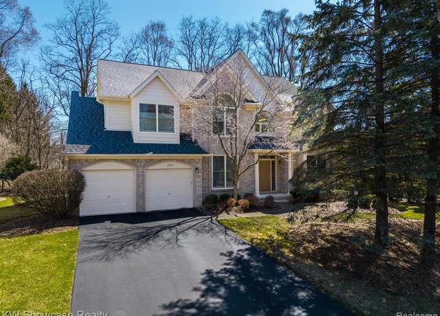 Property at 2773 Nicole Ct, West Bloomfield, MI 48324 2181, 3 beds, 2.5 baths