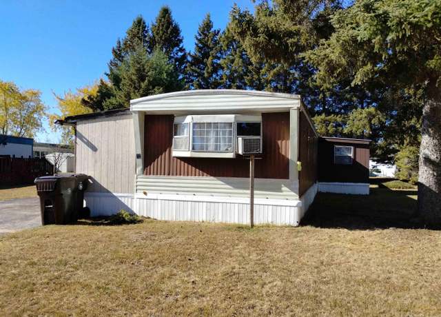 Property at 1600 S 30th Lot 22 St, Escanaba, MI 49829, 2 beds, 1 bath