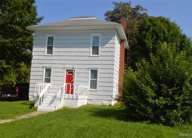 Property at 252 West Main St. St, Addison, MI 49220 9707, 3 beds, 1 bath