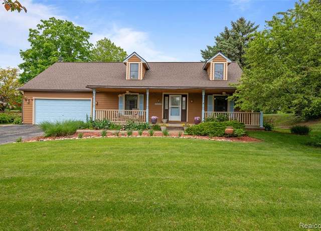 Property at 61472 Tayberry Cir, South Lyon, MI 48178 9211, 4 beds, 3 baths