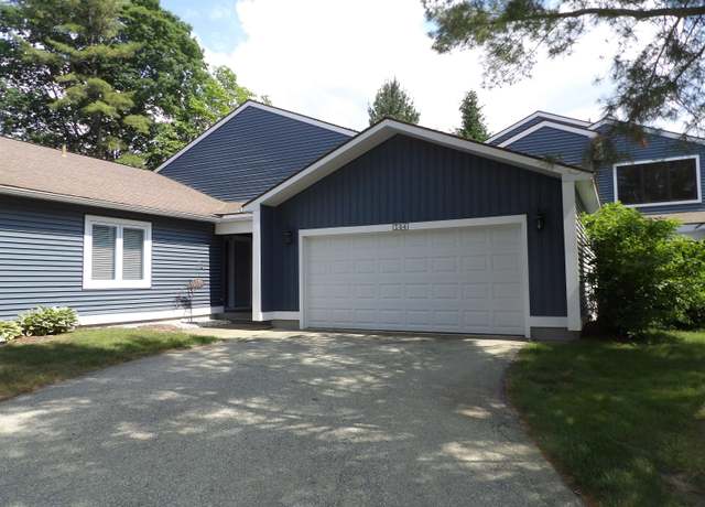 Property at 144 W North Shore Drive West #19, Cadillac, MI 49601, 2 beds, 2 baths