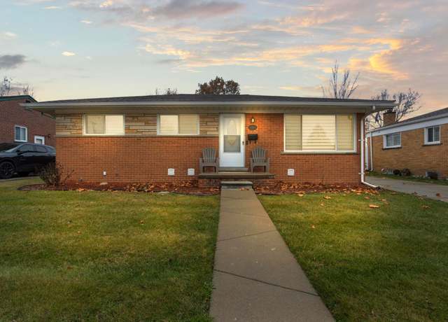 Property at 6109 KINLOCH St, Dearborn Heights, MI 48127 2987, 3 beds, 2 baths