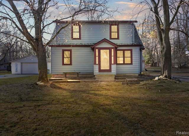 Property at 22893 GOLFVIEW Dr, Southfield, MI 48033 6651, 4 beds, 2 baths
