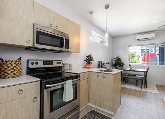 Property at 917 Third St #9, Traverse City, MI 49684, 1 bed, 1 bath