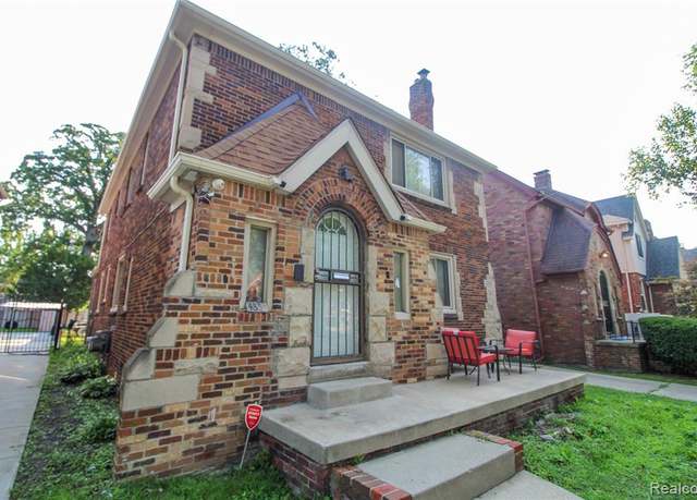 Property at 4850 Grayton St, Detroit, MI 48224 2364, 5 beds, 2.5 baths