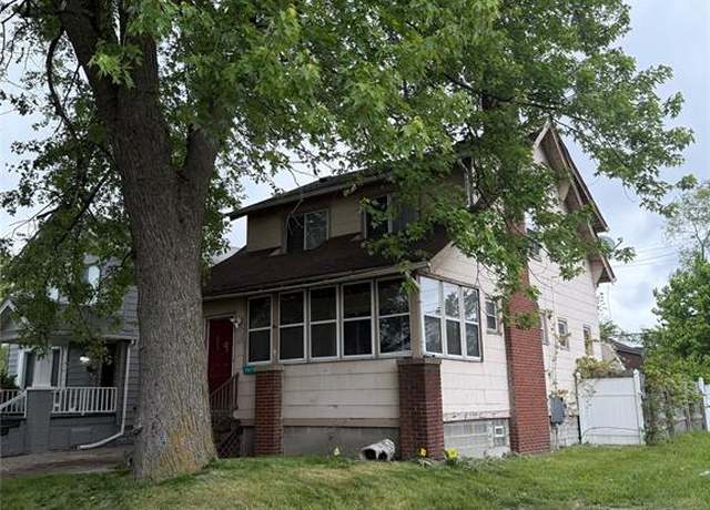 Property at 20734 Caledonia Ave, Royal Oak, MI 48030 2537, 3 beds, 1 bath