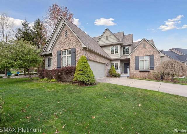 Property at 4656 VILLA FRANCE Dr, Brighton, MI 48116 4703, 4 beds, 3.5 baths
