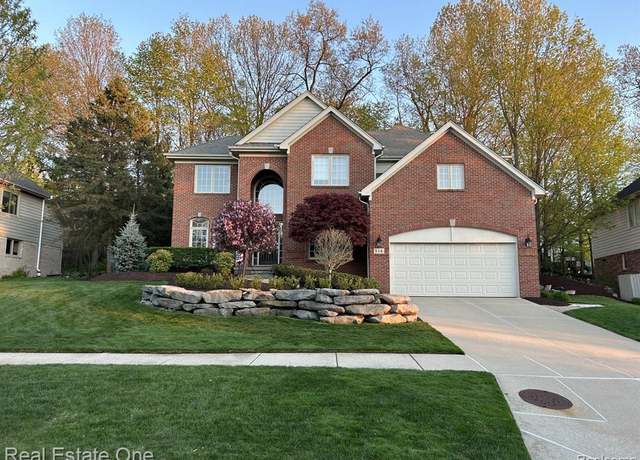 Property at 516 BLOOMER RIDGE Dr, Rochester, MI 48307 2269, 4 beds, 3.5 baths