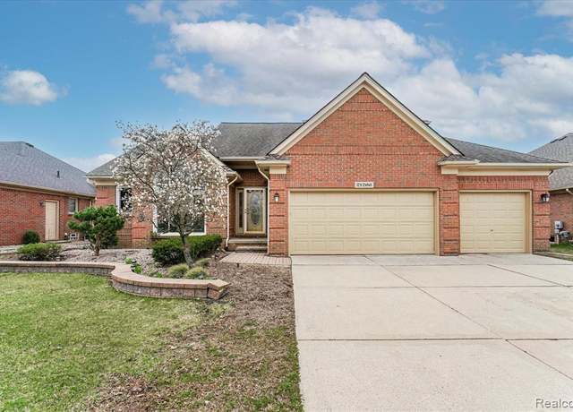 Property at 21266 SUMMERFIELD Dr, Macomb, MI 48044 2926, 3 beds, 2.5 baths