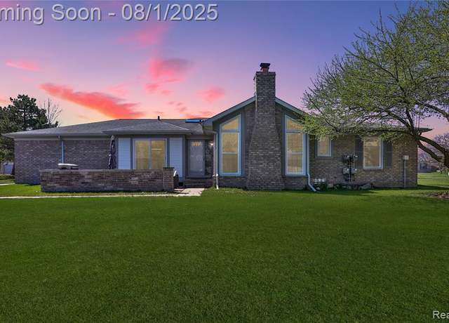Property at 14735 Palmetto Ct, Shelby Twp, MI 48315 4314, 2 beds, 2 baths