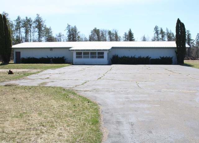 Property at 2150 E Fir Rd, Harrison, MI 48625, 1 bath