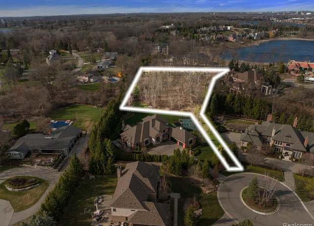 Property at 2785 Turtle Lake Dr, Bloomfield Hills, MI 48302 0767