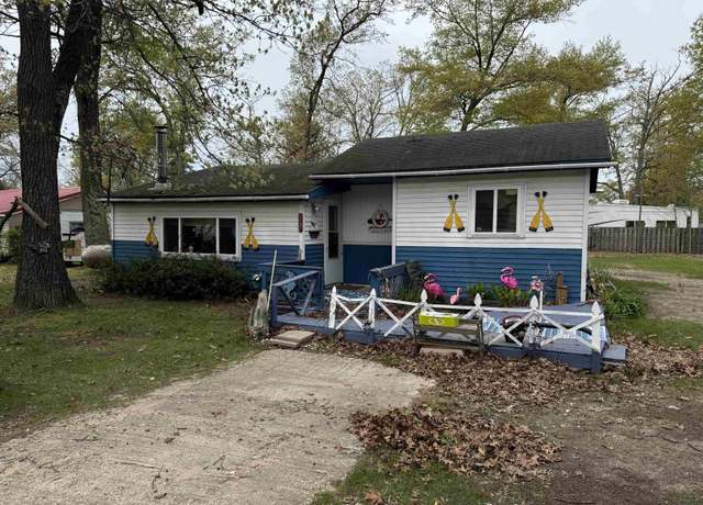 Property at 2737 N Dodge Lake Ave, Harrison, MI 48625, 1 bed, 1 bath