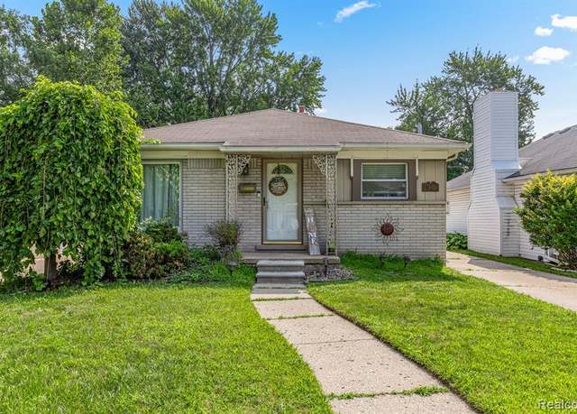Property at 7412 Drexel St, Dearborn Heights, MI 48127 1747, 3 beds, 1.5 baths