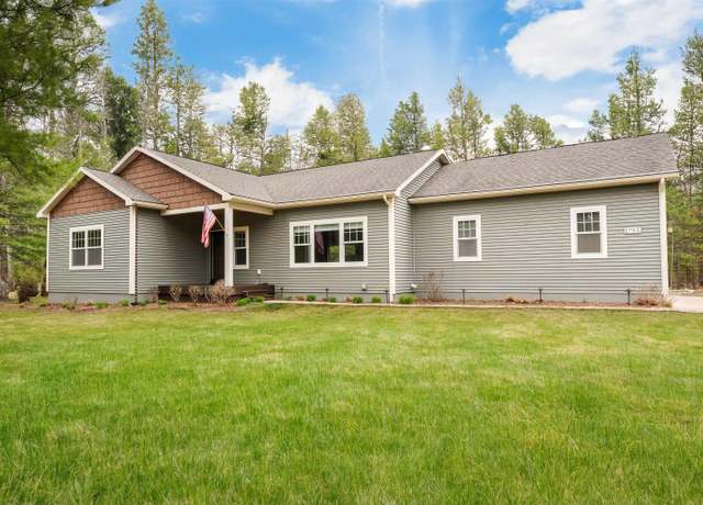 Property at 1795 White Oak Ln Lot : 24, Interlochen, MI 49643-9466, 3 beds, 2.5 baths