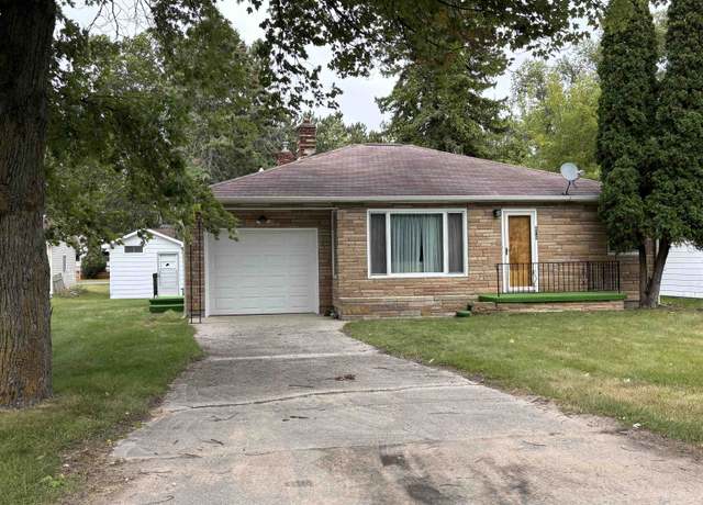 Property at 416 Bridge St, East Tawas, MI 48730, 2 beds, 1 bath