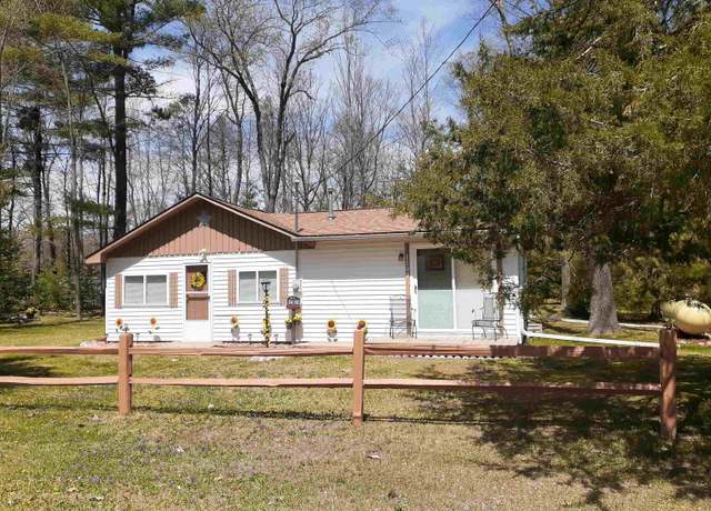 Property at 1197 Wells Rd, Oscoda, MI 48750, 2 beds, 1 bath