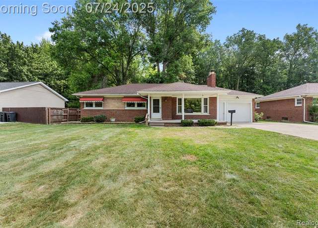 Property at 24680 E Huron River Dr, Flat Rock, MI 48134, 3 beds, 1 bath