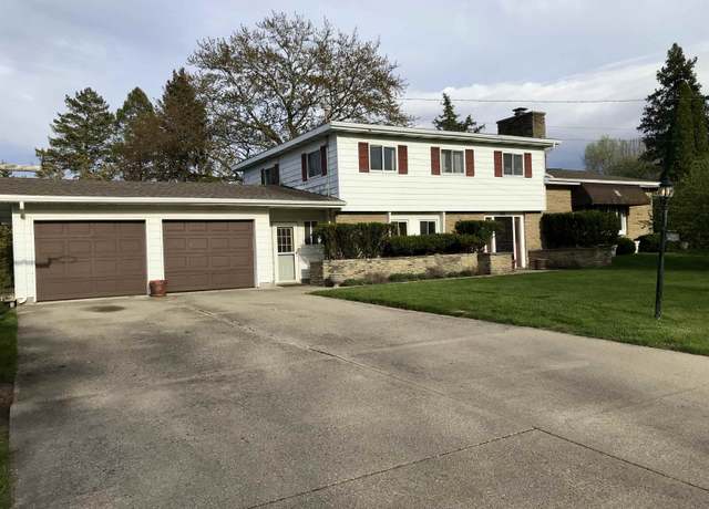Property at 418 East Dr Lot : 4 lots, Mount Pleasant, MI 48858, 3 beds, 2.5 baths