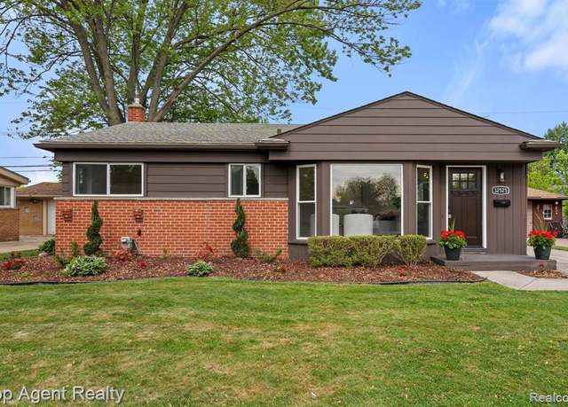 Property at 32525 HOLDEN Dr, Warren, MI 48092 3180, 3 beds, 1.5 baths