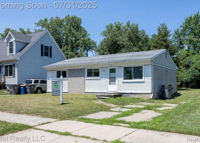 Property at 21681 LAUREL St, Clinton Township, MI 48035 3611, 3 beds, 1 bath