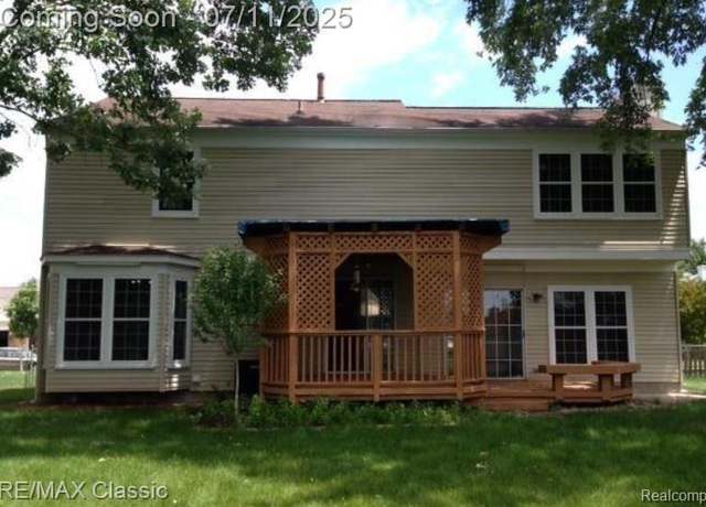 Property at 939 Paddington Rd, Canton, MI 48187 5026, 4 beds, 2.5 baths