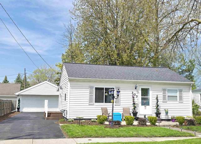 Property at 303 36th St, Bay City, MI 48708, 1 bed, 1 bath