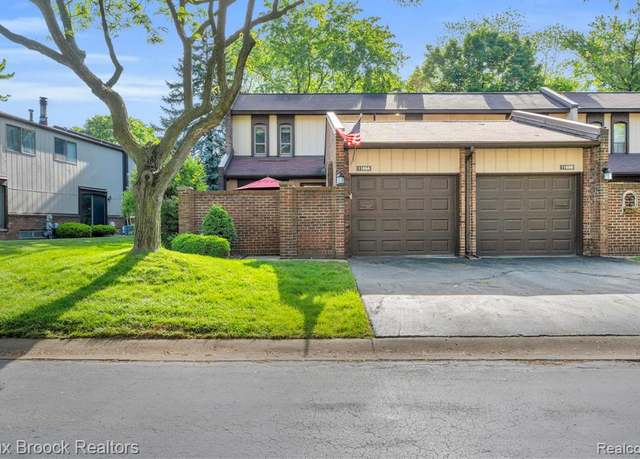 Property at 1169 Kirts Blvd #12, Troy, MI 48084 4868, 2 beds, 2.5 baths