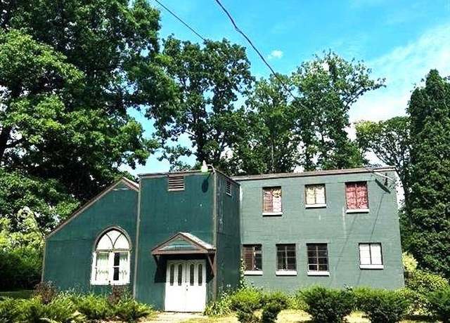 Property at 3881 OLIVE St, Saginaw, MI 48601 5542, 3 beds, 2 baths