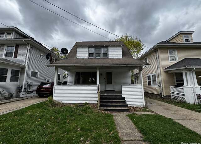Property at 1411 N HIGH St, Lansing, MI 48906 4523, 3 beds, 1 bath