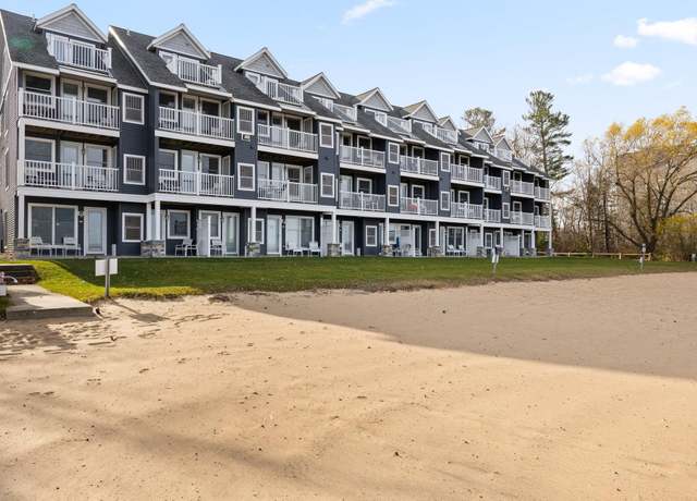 Property at 2305 N US31 #203, Traverse City, MI 49686, 1 bed, 1 bath