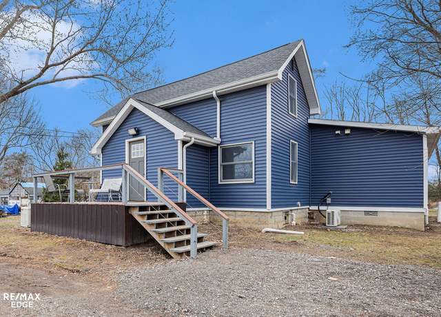 Property at 5388 Hammond Rd, Lapeer, MI 48446, 3 beds, 1 bath