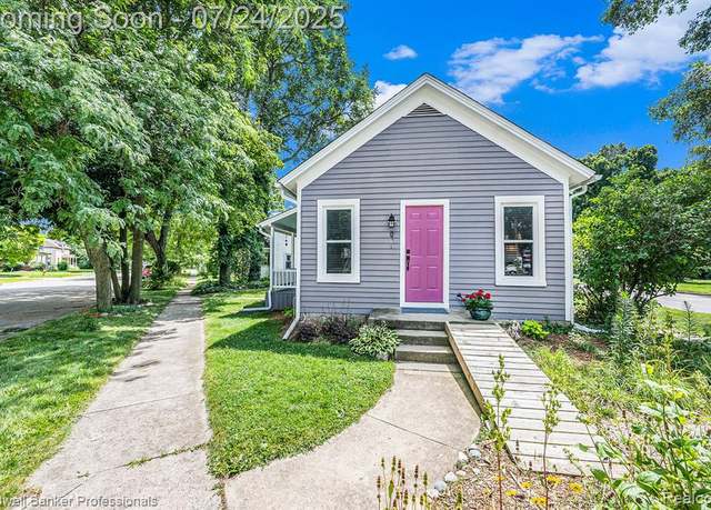 Property at 327 Miles St, Ypsilanti, MI 48198 4034, 3 beds, 2 baths