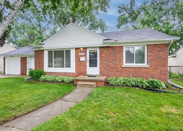 Property at 23060 Lilac St, Ferndale, MI 48336 3345, 3 beds, 1 bath