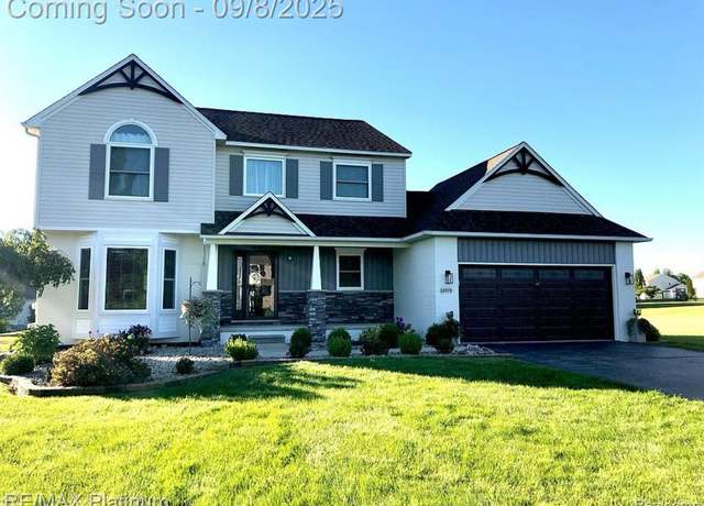 Property at 12372 Peabody Dr, Fenton, MI 48430 8445, 4 beds, 2.5 baths