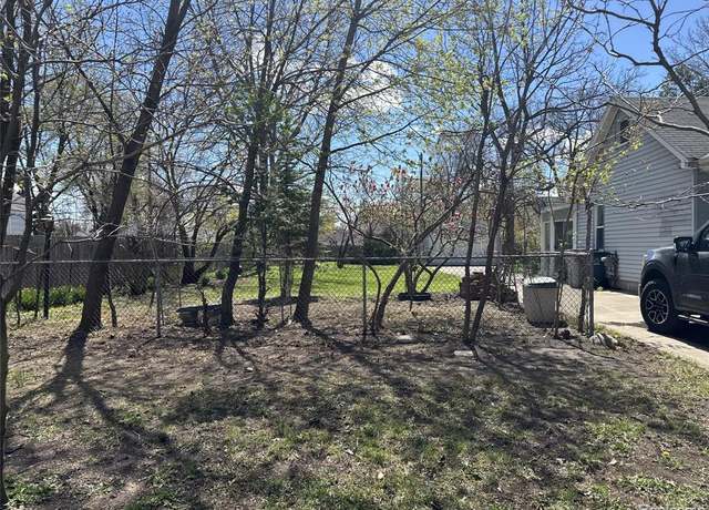 Property at 1236 E Meyers Ave, Hazel Park, MI 48030