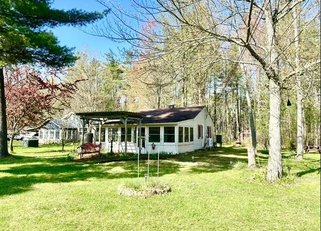 Property at 5524 RED OAK Dr, Beaverton, MI 48612, 2 beds, 1 bath
