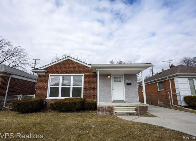 Property at 18011 CURTAIN Ave, Eastpointe, MI 48021 2601, 3 beds, 1.5 baths