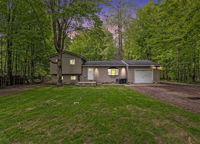 Property at 4891 Fell Dr, Marion, MI 49665, 2 beds, 2 baths