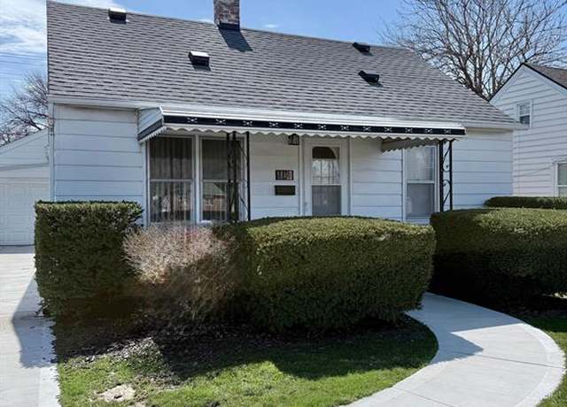 Property at 17836 E 12 Mile Rd, Roseville, MI 48066 2551, 2 beds, 1 bath