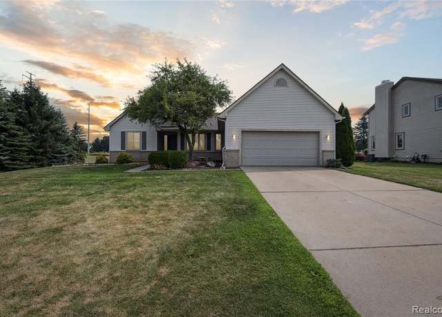 Property at 493 Cloverview Ln, Howell, MI 48843 7569, 3 beds, 3 baths